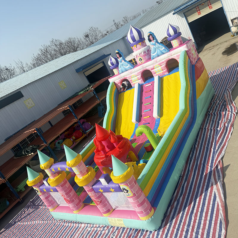قلعة نطاطية قابلة للنفخ للاستخ - مراجعة Kids Outdoor Venues وسعره